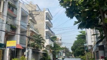 Bán nhà ngay chợ vải Phú Thọ Hoà DT 4x25m đúc 2.5tấm đường nhựa 8m