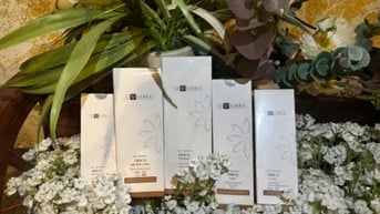 BÍ QUYẾT LÀN DA CHUẨN SPA TẠI NHÀ – TRỌN BỘ 5 MÓN CHĂM DA CHUYÊN SÂU