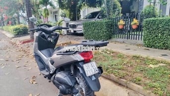 nhà dư  cần bán xe nmx còn mới zin tất cả