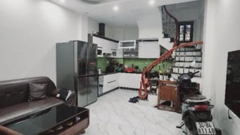 HỒ TÙNG MẬU, HÀNG XÓM GOLDMARK CITY: DT 30㎡, 5 TẦNG+1TUM TẶNG NỘI THẤT