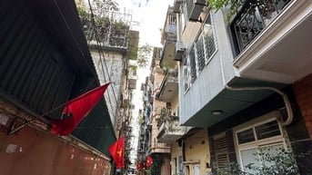 Cho thuê nhà 5 Tầng: Trần Quốc Hoàn-Cầu Giấy.