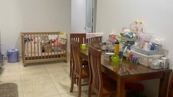 Bán nhà 2 tầng - Hẻm xe hơi 7 chỗ - Gần chợ, giáo xứ Lạc Quang