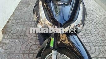 Can ban xe future 125cc xanh den .moi 95%