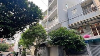 Bán gấp nhà 244 Nguyễn Trường Tộ, Tân Thành, Tân Phú, 4 lầu 5PN