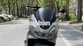 Honda PCX 125i date 2015