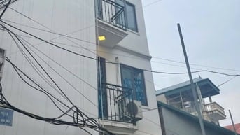 Nhà 5 tầng ô tô đỗ cửa, 4,95 tỷ