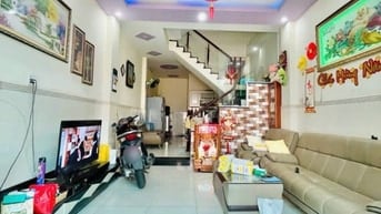 Nhà 3 tầng BTCT Gò Dầu, 55m², hẻm 6m thông, xe hơi vào nhà– giá 6.5 tỷ