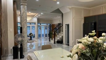 Bán Nhà 86/ đường Võ Thị Sáu, P Tân Định, Quận1. DT 115m2 - Giá 15 tỷ