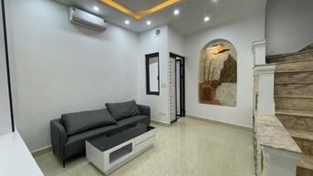 Bán nhà 4PN, 3 tầng, 5m mặt tiền, ở Khương Trung, Thanh Xuân, Hà Nội. 
