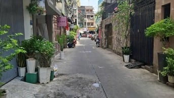 Cho Thuê Nhà Nguyên Căn 351/1A lê văn sỹ, Phường 12, Quận 3