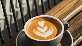 CẦN VÀI BẠN PHỤ BÁN COFFEE VÀ SỮA MATCHA