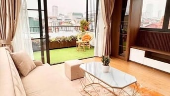 Nhà Đẹp Dòng Tiền, Đường Láng, Đống Đa 75 m, 7 tầng, mt 4.6m, 18.5 tỷ