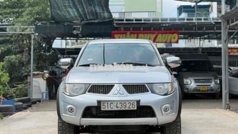 Triton 2.5GLS 4x4 6/2014 tự động, 2cầu nhập Thái.