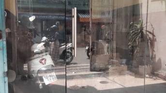 MẶT BẰNG MẶT TIỀN 68M2 (4x17) ĐƯỜNG HỒ BÁ KIỆN Q10(2 PHÒNG)
