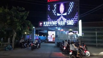 Sang nhượng quán Karaoke Năm Sao, nội thất và âm thanh mới lạ hiện đại