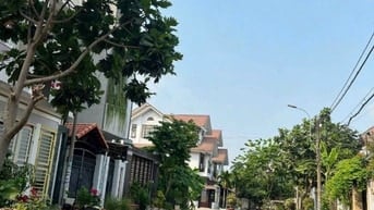 Đất Biệt Thự 10x25 Khu Bên Sông,P.Hiệp Bình Chánh, Thủ Đức, Giá Rẻ