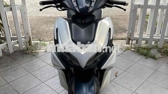 Bán xe Yamaha NVX 155 V2 đời 2022 xe đẹp chính chủ