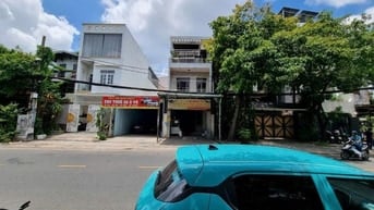 Nhà mặt phố này tọa lạc tại Kênh 19/5B, Phường Tây Thạnh, Quận Tân Phú