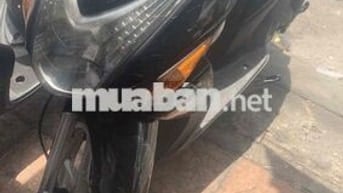 mình đang bán con xe hiệu hon da còn đẹp