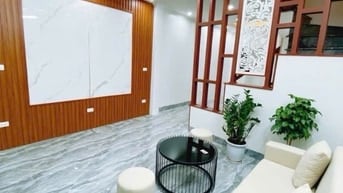 NHÀ MỚI 5 TẦNG , 6P NGỦ PHỐ VĨNH HƯNG - HOÀNG MAI - 34M2 - HƠN 5 TỶ
