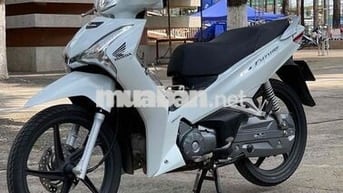 Honda fuled trắng đẹp leng keng