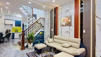 BÁN NHÀ ĐƯỜNG CAO VĂN LẦU PHƯỜNG 2 QUẬN 6 - DT 40m2 giá 1 tỷ 980, SHR