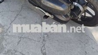 Click 125i_ Thái_2019 Sơn đen. Máy nguyên zin.