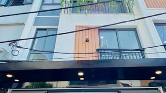 Nhà đẹp giá đầu tư, DT 106m2 Trần Bình Trọng, P1, Q10. Xây 4 tầng