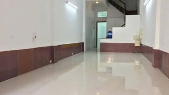 Chính chủ bán gấp nhà số 30 Ngõ 81 Láng Hạ - Ba Đình - Hà Nội
