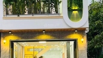 BÁN GẤP GIẢM LỘC NHÀ ĐẸP Đ. Âu Dương Lân Q8, gần TH ADL. DT: 70m2