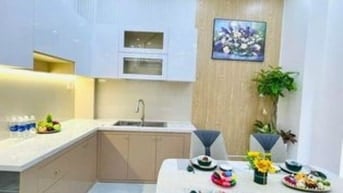 Định cư Úc bán nhà 60m2,1 trệt 2 lầu,đặng chất,p2,quận 8,hẻm 5m