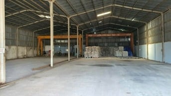 Bán nhà xưởng mặt tiền đường Tỉnh Lộ 8, ngay ngã tư Tân Quy.