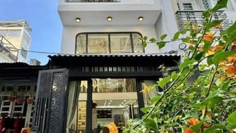 Bán gấp nhà Học Lạc, p.14, Quận 5. Giá 3,23 tỷ/56m2, đường rộng 5m