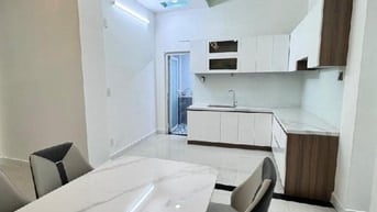 Định cư bán gấp nhà Trần Xuân Soạn,q.7,dt 58m2,có sổ hồng, giá 760tr