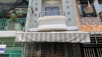 Ngân hàng thanh lý nhà Vườn Chuối, Quận 3. GIÁ 4TỶ3. DT 48m2. SHR HXH