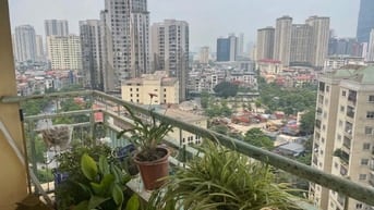 Cần bán căn chung cư Trung Hoà/Oto DT 62m2(Lộc mãi) Giá: 4.55Tỷ