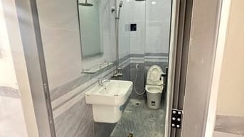 3ty850 nhà xây mới 4x7,5 ( trệt 2 lầu ) SHR 2pn , nội thất cao cấp