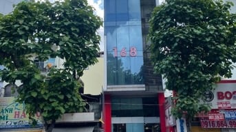 Bán gấp nhà mặt tiền ngay Trần Hưng Đạo DT 4..4m x 23m giá 37 tỷ