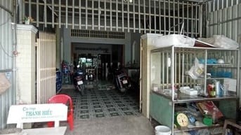 Cần bán gấp căn nhà ở ngay Đ. Tân Hiệp 14,Hóc Môn 110m2 SHR gía 765t