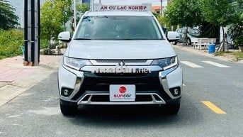 Outlander 2.0 Premium sx 2021 Odo 20.000km chuẩn