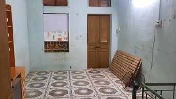 Cho thuê nhà ở ngay tại quận Cầu Giấy