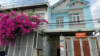 Nhà mặt tiền, rộng , thoáng mát, cho thuê dài hạn