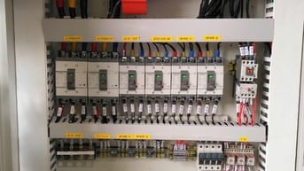 Sữa điện nhà quận Binh Tân _ Thi công lắp đặt điện Gọi ngay 099150001