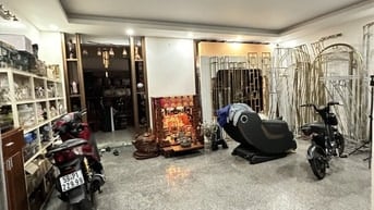 Bán Nhà Mặt Tiền, Ngang 7M, Nguyễn Sơn,Tân Phú,150M2, 4 Tầng,Chỉ 19 Tỷ