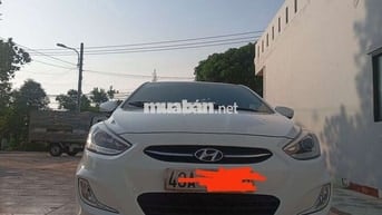 Hyundai Accent blue 2015 1.4 AT
