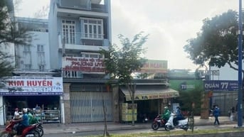 bán nhà mặt tiền đường M1 phường BHH quận bình tân DT 5x21 cấp 4
