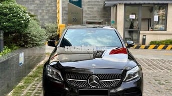 Mercedes Benz C300 AMG FL model 2020 1 chủ