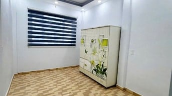 3x10, nhà 1 lầu đúc. Hẻm thông đường T8. P Tây Thạnh