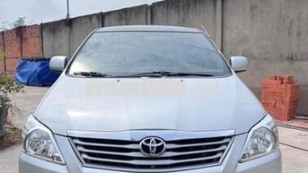 Toyota Innova 2013 2.0E - 189000 km