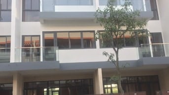 Chính chủ bán nhà phố Elite Life 80,25m2, 1T2L, nhà thô, giá 3,8 tỷ,TL